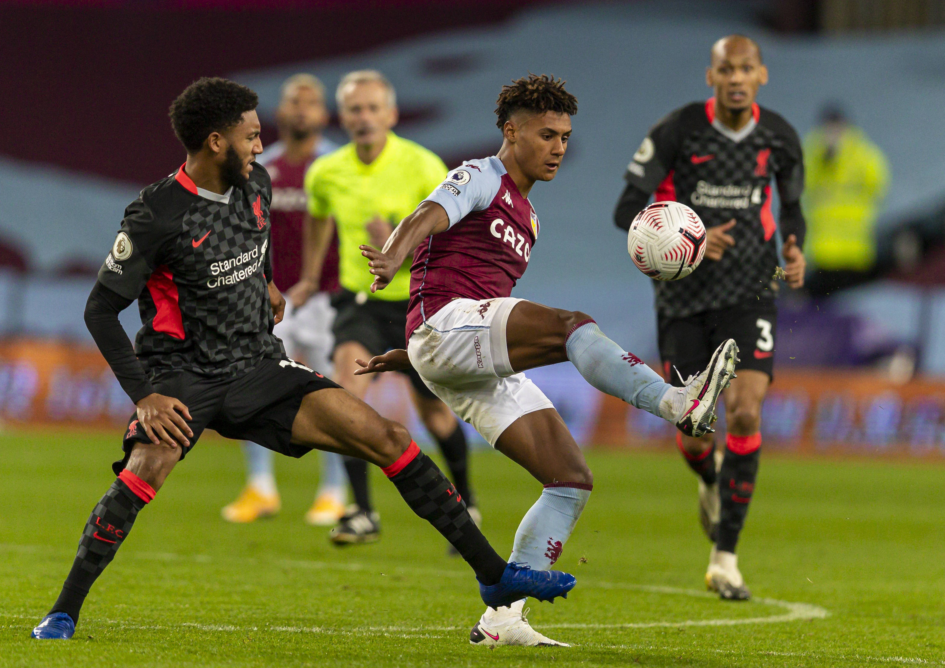 曾面临媒体 曾面临媒体